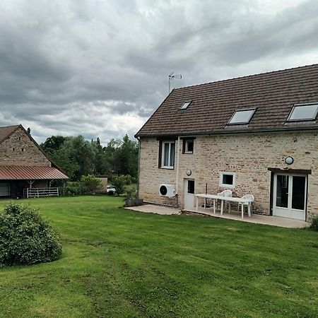 Vila Au Calme Lalheue Exteriér fotografie